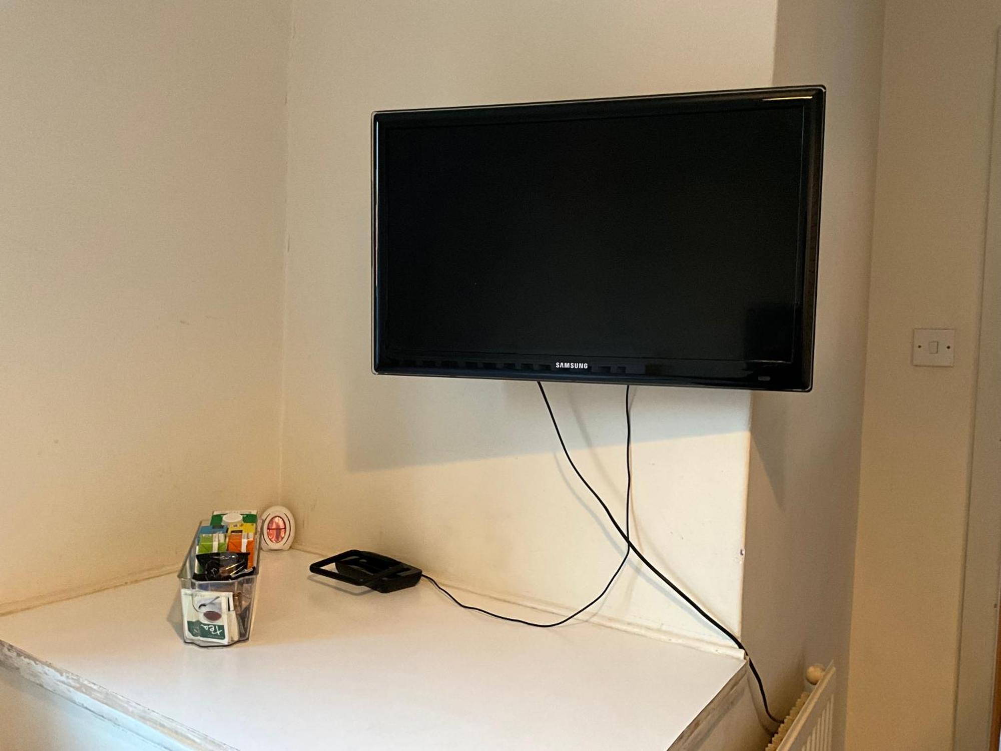 Comfy, Cosy Small Double With Wi-Fi Earley Exterior foto